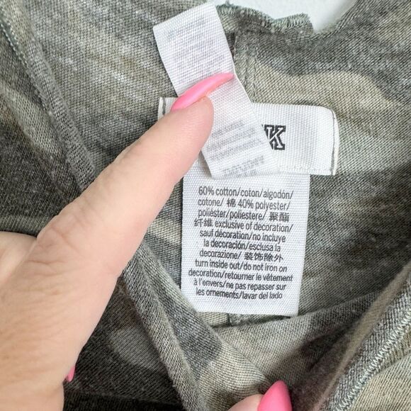 PINK VICTORIA’S SECRET | Camouflage Crop Top Pajama Sleep Women’s Size Large - Picture 6 of 7